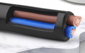 保护层：电网安全的“隐形铠甲”